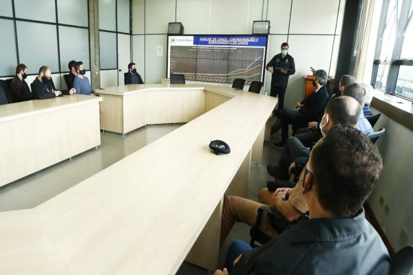 Paranhos e Secretário de Saúde discutem novas medidas para enfrentamento a Covid-19