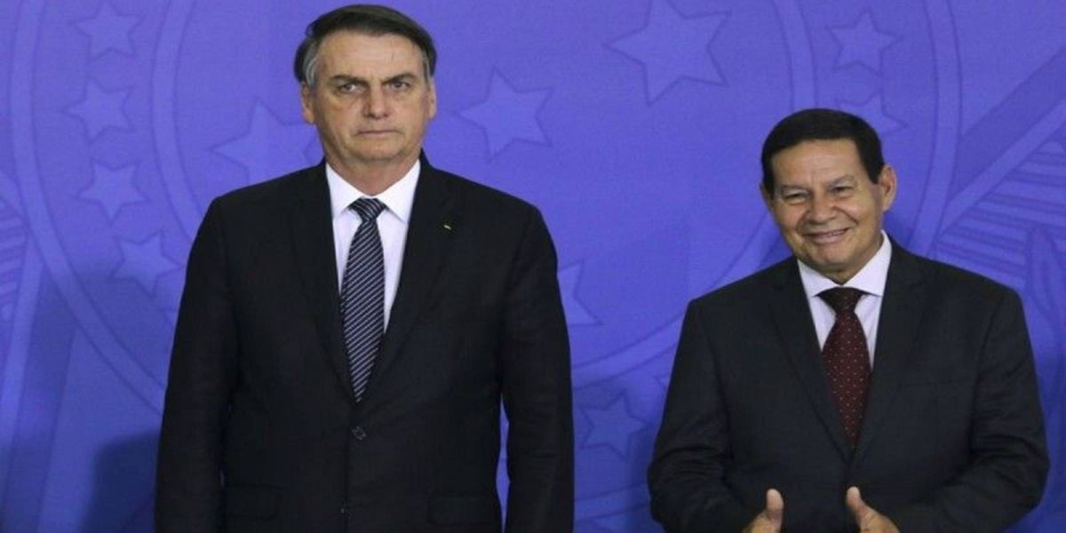 TSE deve absolver amanhã a chapa Bolsonaro/Mourão