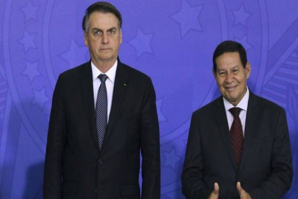 TSE deve absolver amanhã a chapa Bolsonaro/Mourão