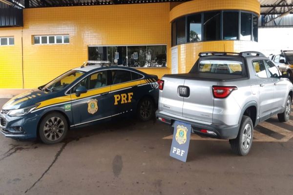 PRF de Guaira recupera veículo furtado havia uma semana em São Paulo