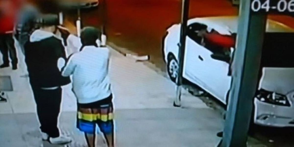 Filho é morto na frente do pai durante assalto