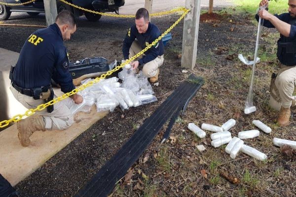 PRF encontra droga em tanque de combustível na BR-277