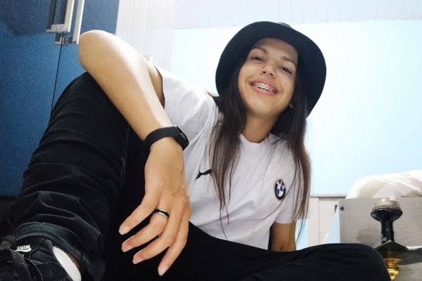 Familiares e amigos lamentam a morte da jovem nas redes sociais