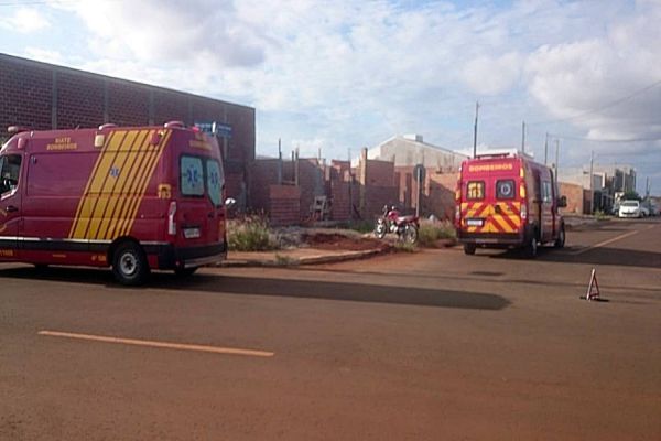 Imagem referente a notícia: Duas pessoas ficam feridas em colisão de trânsito no Loteamento Siena