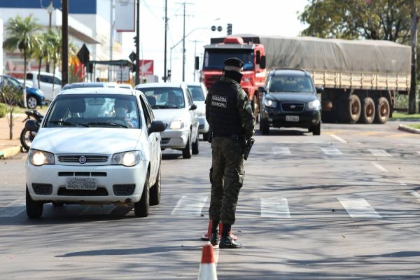 GM, GP e Defesa Civil intensificam fiscalização nos estabelecimentos comerciais de Cascavel