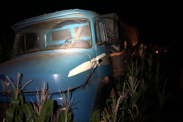 Programa VIGIA apreende caminhão com cigarros contrabandeados em Missal