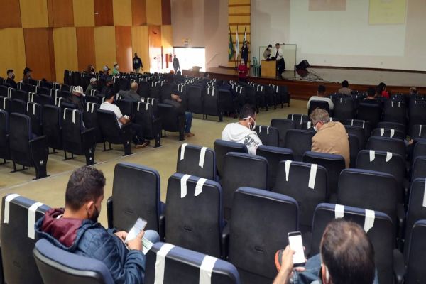 Leilão de inservíveis do município de Cascavel arrecadou mais de R$ 442 mil