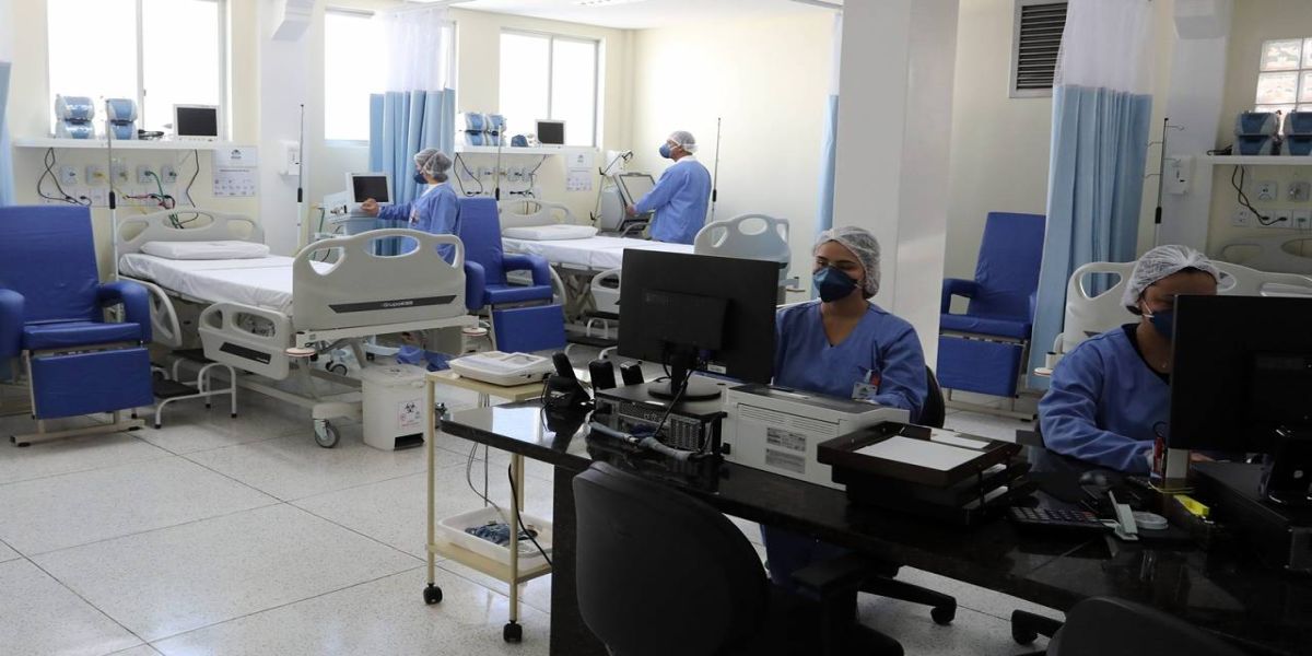 Stefanello anuncia mais leitos de UTI e abertura do Hospital de Campanha