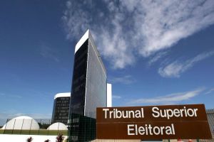TSE se reúne nesta quinta em busca de consenso sobre IA nas eleições