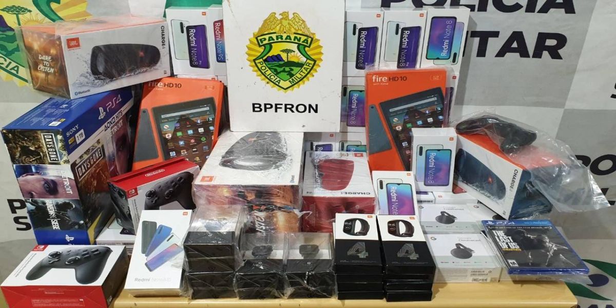 Operação Hórus: BPFron apreende diversas mercadorias em ônibus em Cascavel