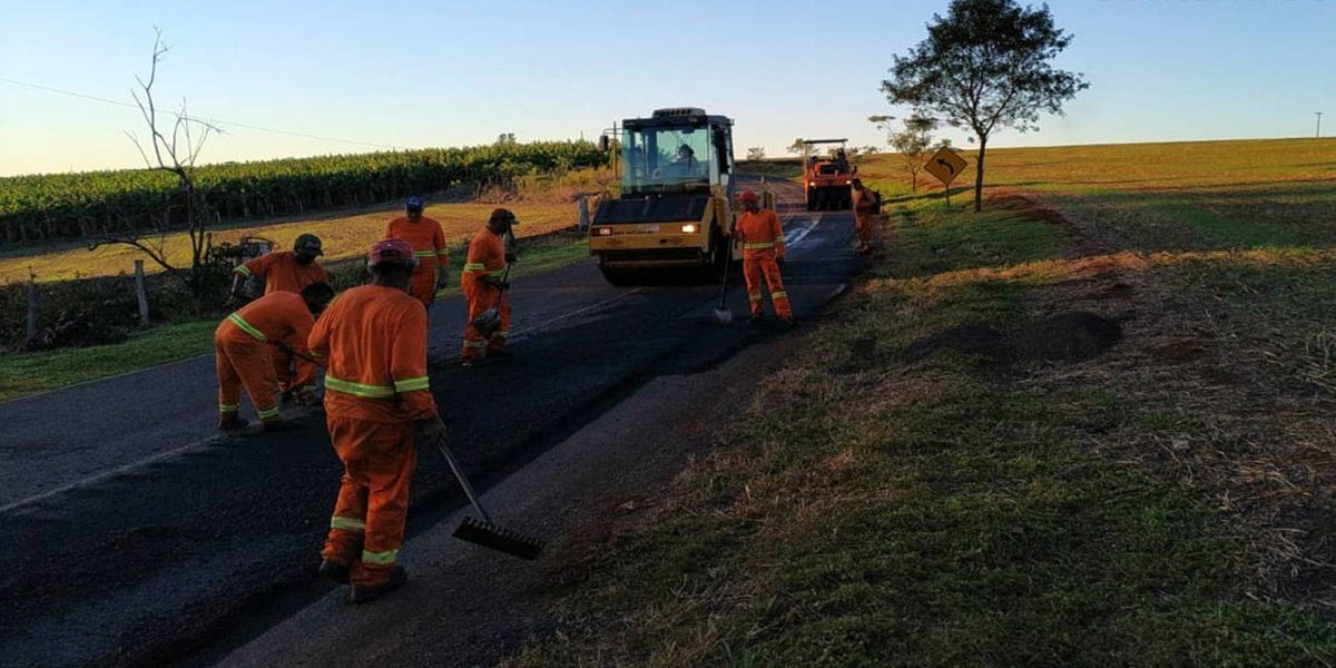 Rodovias entre Wenceslau Braz e Santana do Itararé recebem melhorias