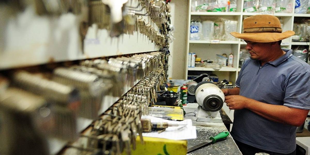 Projeto prevê repasse de R$ 15 bi para pequenos empreendedores durante pandemia