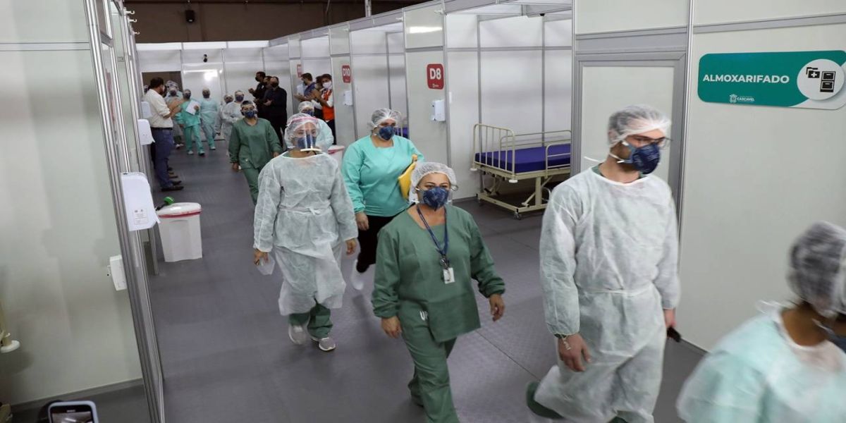 Centro de Triagem: Hospital de Campanha Nei Senter Martins começa a atender pacientes