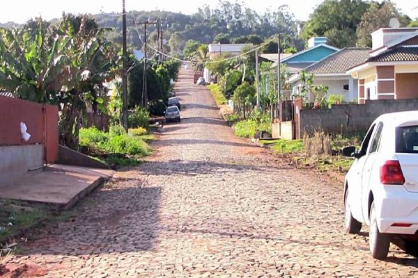 Leonir assina ordem de serviço para asfaltar Bairro Novo Horizonte em Boa Vista da Aparecida