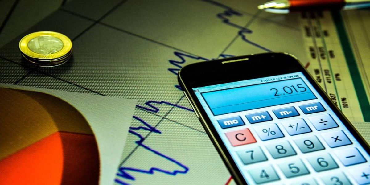 Brasileiros acreditam em inflação de 4,8% nos próximos 12 meses