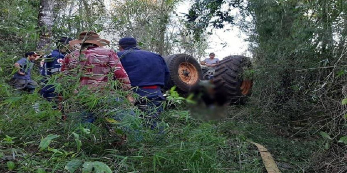 Agricultor morre em acidente com trator em Quedas do Iguaçu