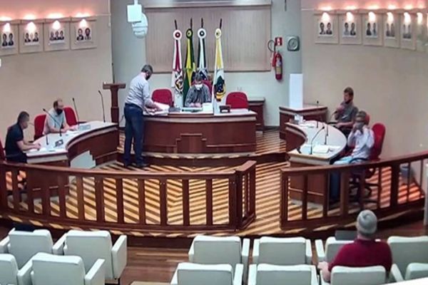 Resultado de votação legislativa chama atenção em Corbélia