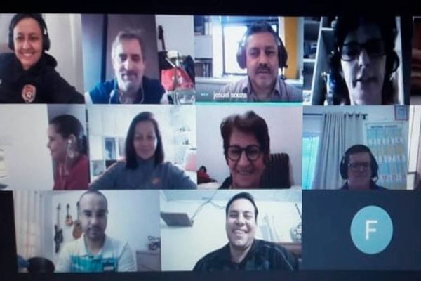 Federação Paranaense realiza reunião com representantes das equipes do Futsal Feminino