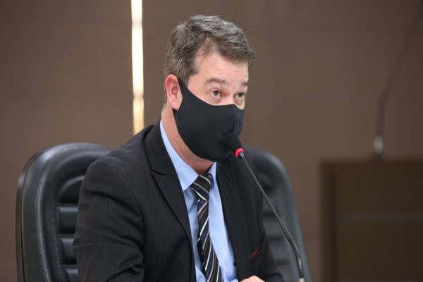Brugnerotto pede ampliação do horário de atendimento de bancos e comércio