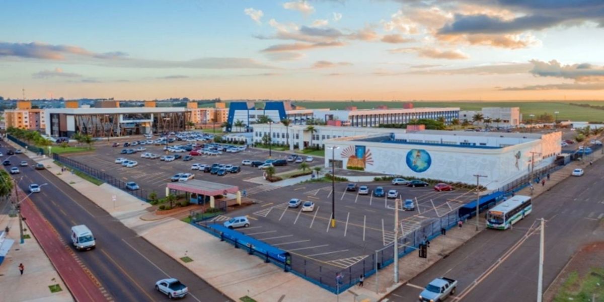 Estudantes da Univel pedem a redução das mensalidades durante a pandemia