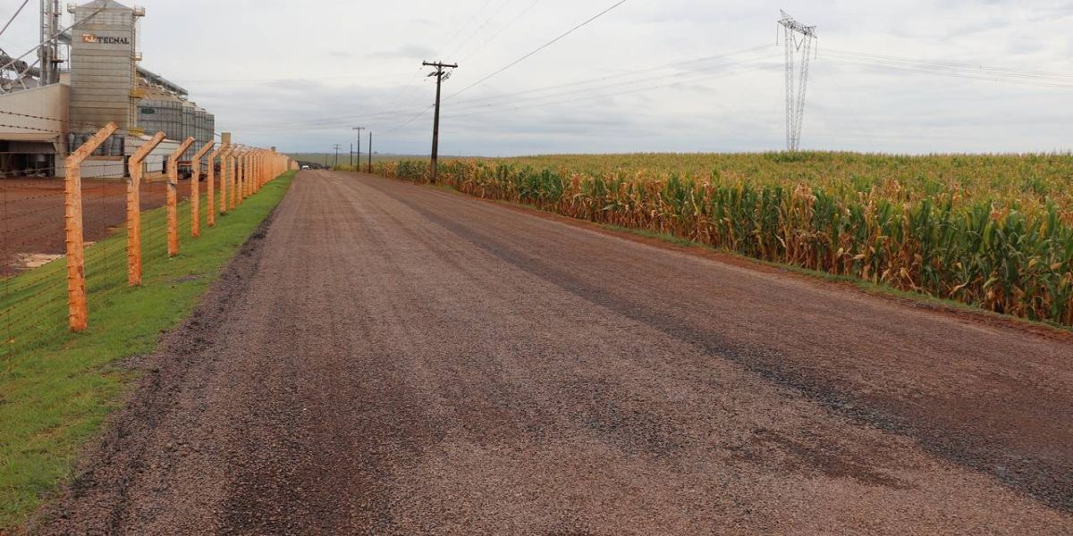 Pavimentação de Central Santa Cruz a Jotaesse continua a todo vapor