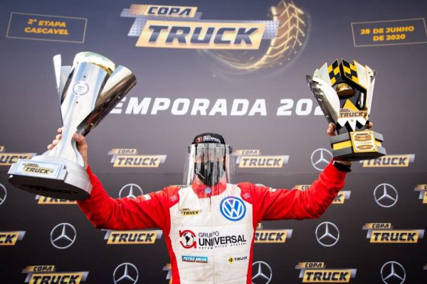 Imagem referente a notícia: Beto Monteiro é o primeiro campeão de 2020 da Copa Truck