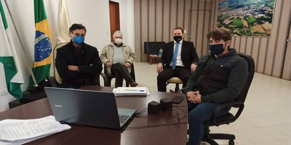 Corbélia participa de reunião com AMOP para discutir decreto do Estado