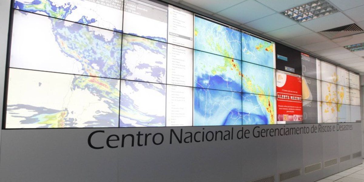 Técnicos da Defesa Civil irão auxiliar ações de resposta aos desastres no Sul