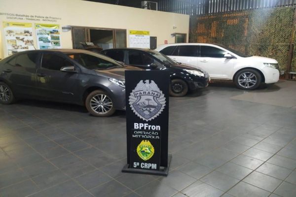 BPFRON apreende contrabando em veículos em Cafezal do Sul-PR durante Operação Hórus/Metrópolis