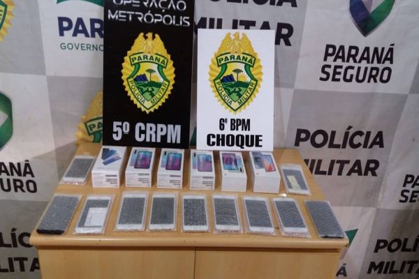 Operação Metrópolis: Choque apreende 17 aparelhos celulares na Rodoviária de Cascavel