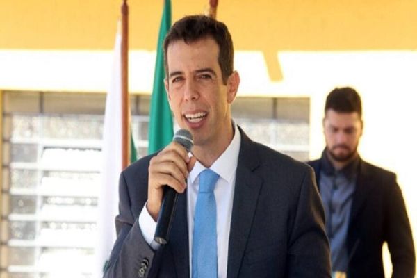Renato Feder rejeita convite para ser ministro da Educação