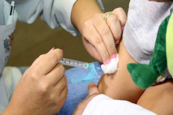 Secretaria da Saúde do Paraná reforça importância da vacinação