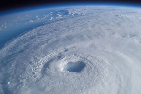 Simepar Alerta: Novo ciclone chega ao PR nesta terça-feira; rajadas de vento podem chegar a 70 km/h
