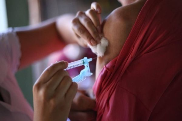 Duas mil doses da vacina contra a gripe estão à disposição em Cascavel