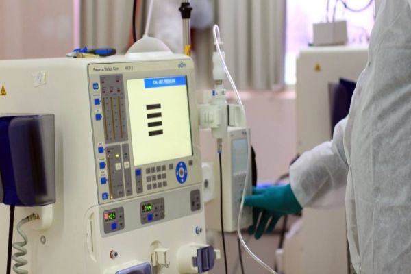 Hospital Universitário cria serviço de Diálise Intra-hospitalar
