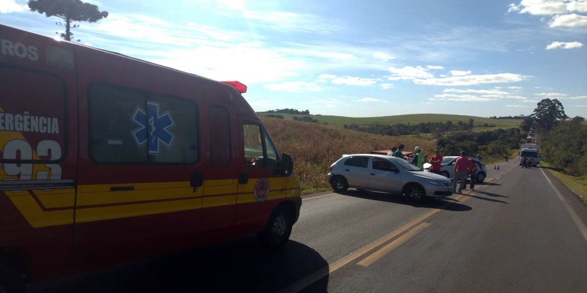 Colisão entre dois veículos deixa quatro feridos na rodovia PR-158