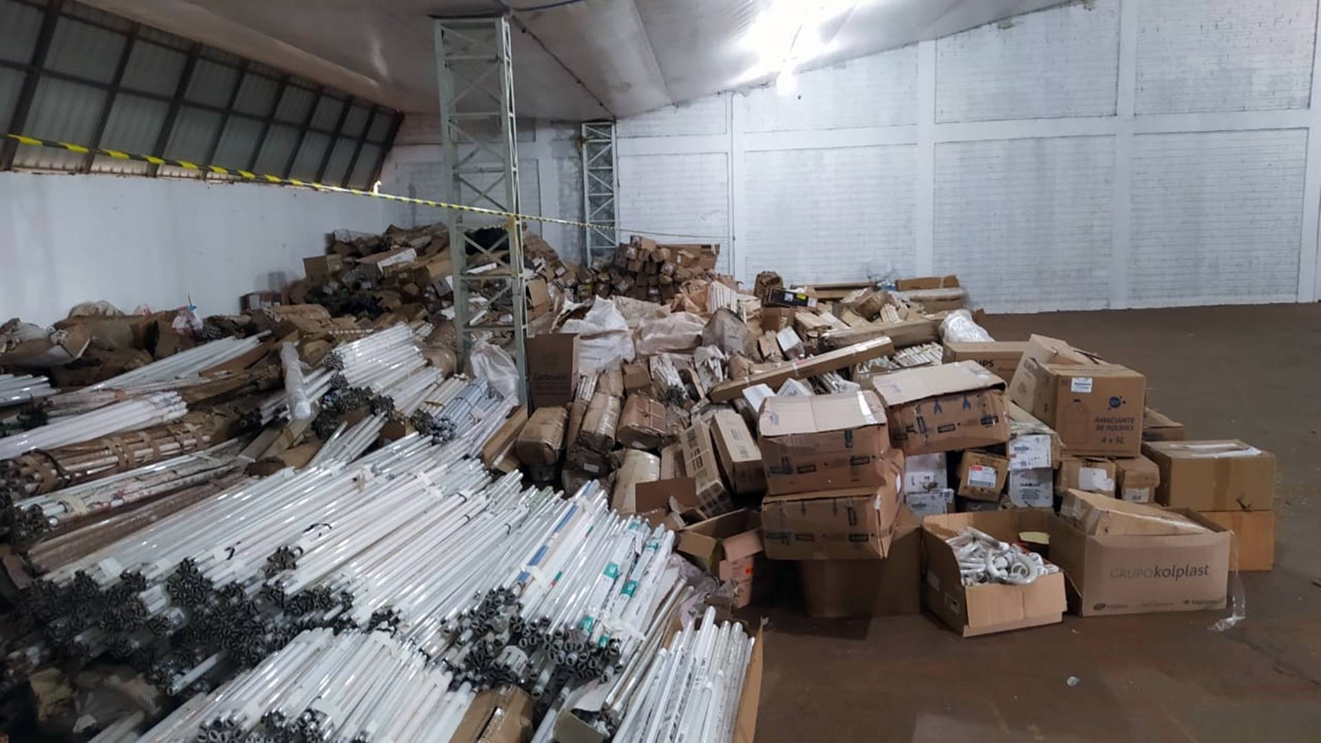 Município recolhe cerca de 100 mil lâmpadas inservíveis para destinação correta
