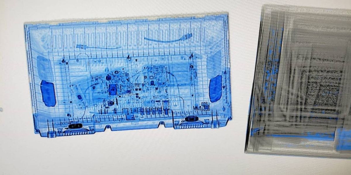 Familiar envia televisão recheada de ilícitos para preso de Cascavel