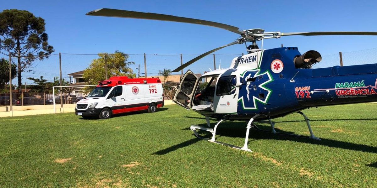 Helicóptero do Consamu realiza transferência de homem de 54 anos com mal convulsivo a Cascavel