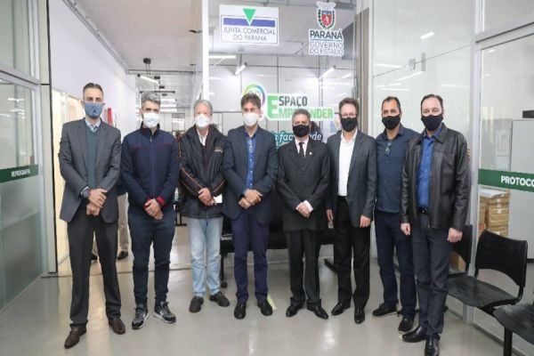 Inauguração da Junta Comercial na Prefeitura é conquista de todos