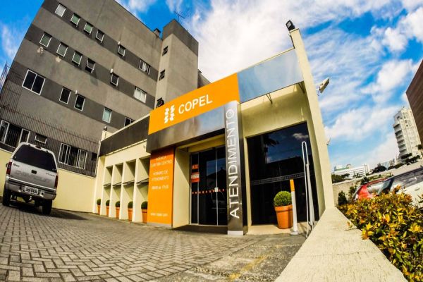 Imagem referente a notícia: Copel vai reabrir agências a partir de segunda-feira, 3 de agosto
