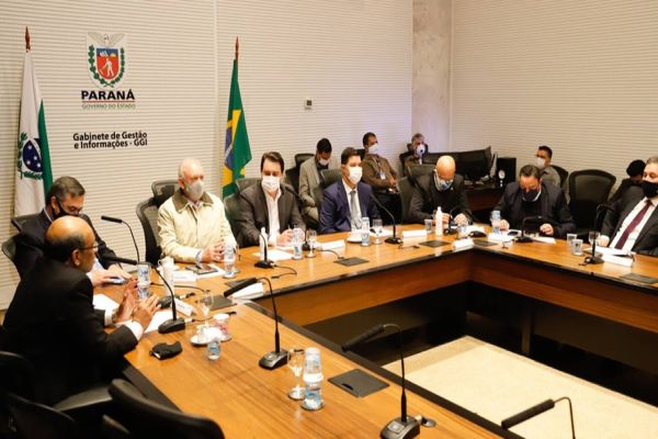 Paraná já conta com R$ 200 milhões para compra de vacinas