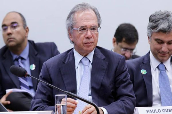 Comissão mista sobre reforma tributária realiza hoje audiência com Paulo Guedes