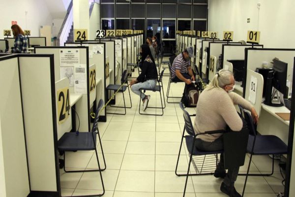 Agências registram aumento de 92% de novos empregos em julho