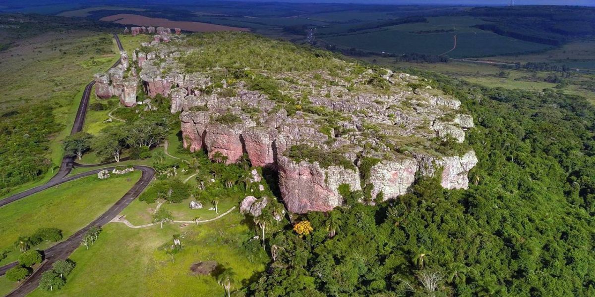 Setor do turismo no Paraná debate retorno das atividades
