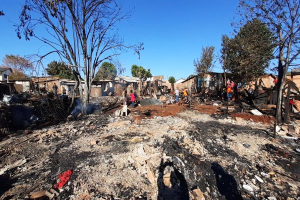 Construção das 15 casas para vítimas de incêndio no Interlagos começa segunda-feira (10)