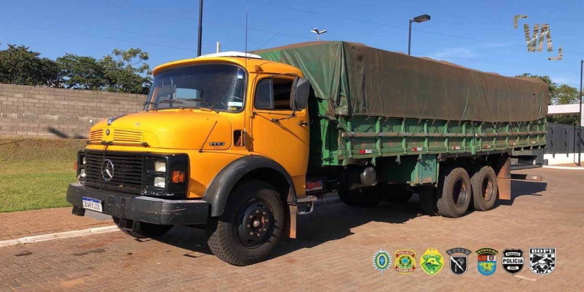 PF e BPFRON-BOPE-PMPR realizam apreensão de caminhão carregado com cigarros paraguaios