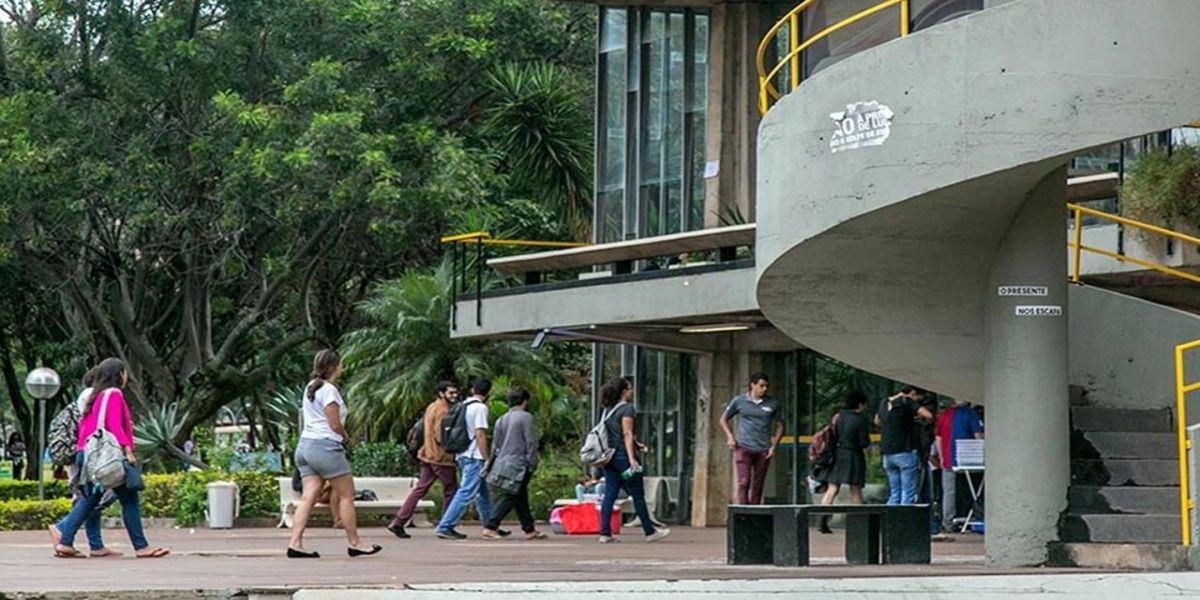 Projeto proíbe corte de bolsas de estudo e de iniciação científica durante calamidade