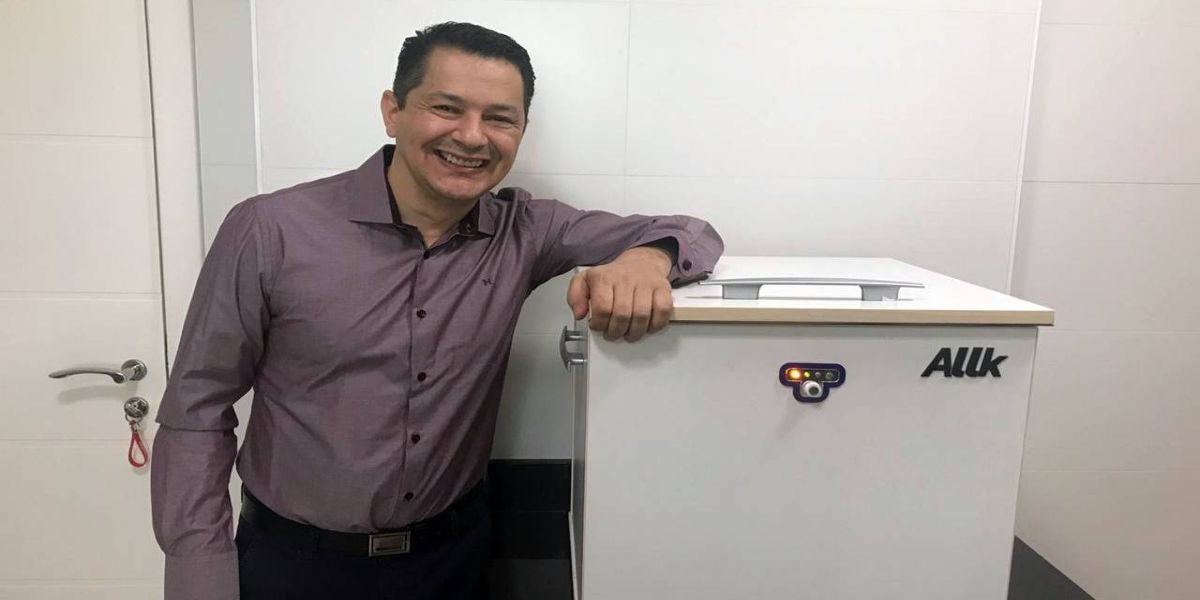 Empresa paranaense cria caixa esterilizadora doméstica para ajudar a conter a Covid-19