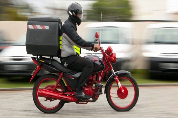 Serviço delivery: agilidade e bom atendimento são essenciais para as empresas
